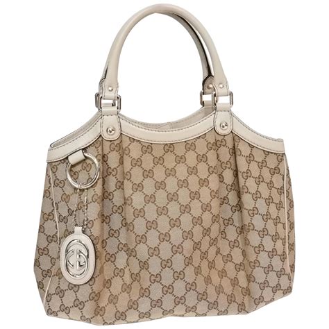 gucci e6092|white Gucci handbag.